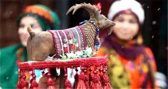 "تَکَم‌چی‌ها" در اردبیل به استقبال نوروز رفتند