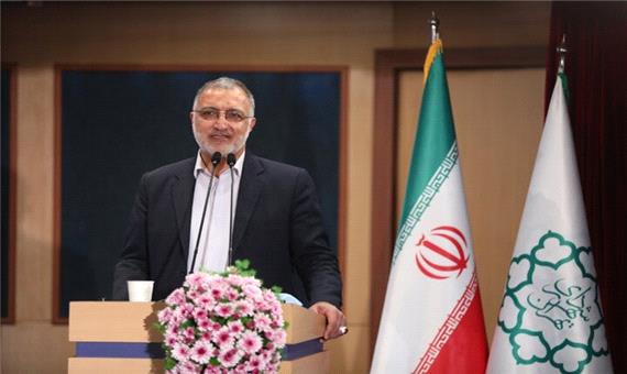 با استفاده از نخبگان آنچه را که سبب آرامش و اعتلای مردم می‌شود، پیگیری می‌کنیم/ پیوستگی موثرین حوزه بهداشت به سراهای محلات به منظور ارتقای سطح سلامت