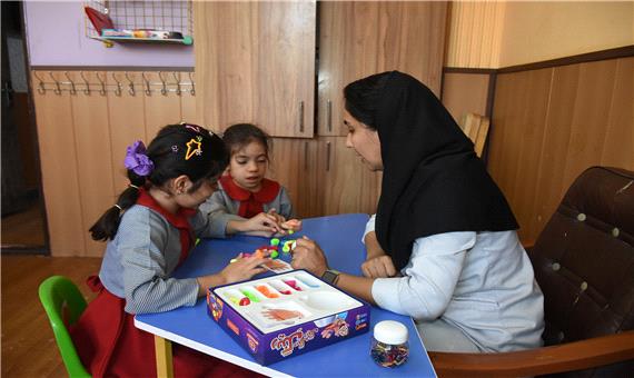 کارگاههای تابستانه مرکز توانبخشی فروغ عصر در شیراز برای کودکان با نیازهای ویژه