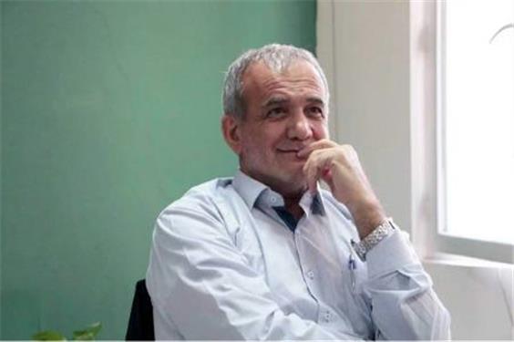 تکذیب فروش بنزین مخلوط با آب به خودروی منتسب به پزشکیان