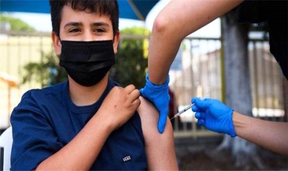 تداوم واکسیناسیون دانش‌آموزان در اردبیل
