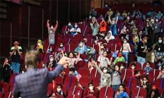 آیین اختتامیه سی و چهارمین جشنواره بین المللی فیلم‌های کودکان و نوجوانان در تبریز برگزار شد