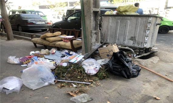 معضلی به‌نام سطل‌های زباله متعفن و سرریزشده در معابر شهری ارومیه