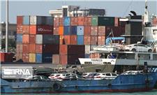 وضع عوارض و قوانین بدون کسب نظر تجار دو مانع اصلی توسعه صادرات