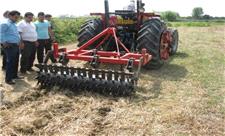 96 دستگاه انواع ماشین‌آلات مکانیزه تحویل کشاورزان شهرستان کوثر شد