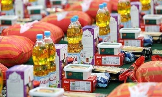 توزیع 1450 بسته معیشتی و نوشت افزار در آذرشهر