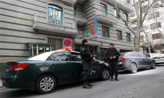 تخلیه کارکنان و دیپلماتهای سفارت آذربایجان در تهران ؛فقط کنسولگری تبریز فعال است