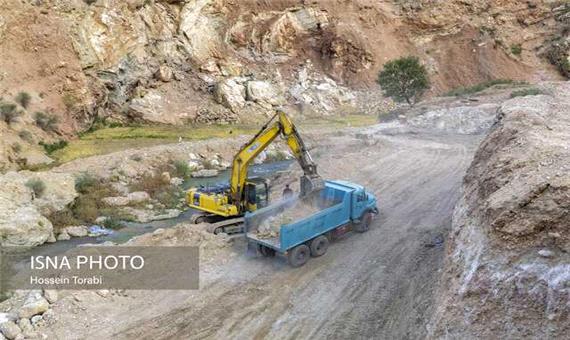اجرای پروژه‌های راهسازی به ارزش 28 هزار میلیارد ریال در آذربایجان غربی