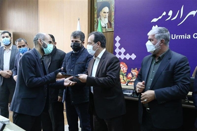 از قهرمانان کشوری تیم دوچرخه سواری بانوان شهید باکری و تیمهای والیبال ساحلی و دومیدانی شهرداری ارومیه تجلیل شد - پرتال شهرداری ارومیه