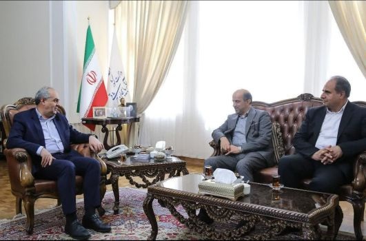 توسعه هنرستان‌های جوار صنعت بهترین راهکار تربیت نیروی انسانی توانمند است