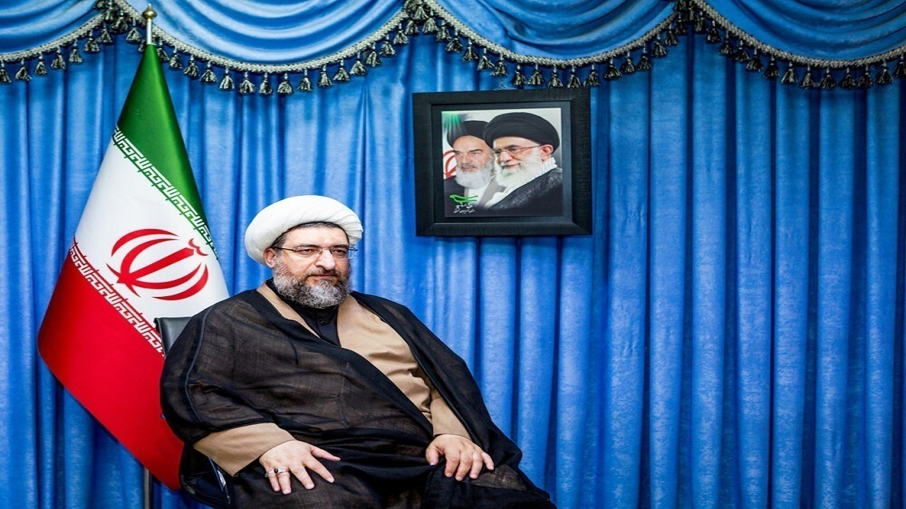 پیام آذری