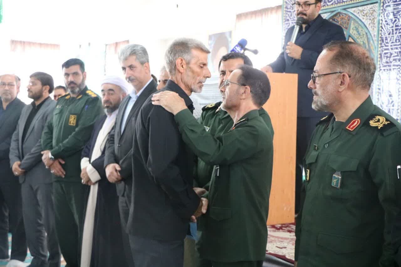 پیام آذری