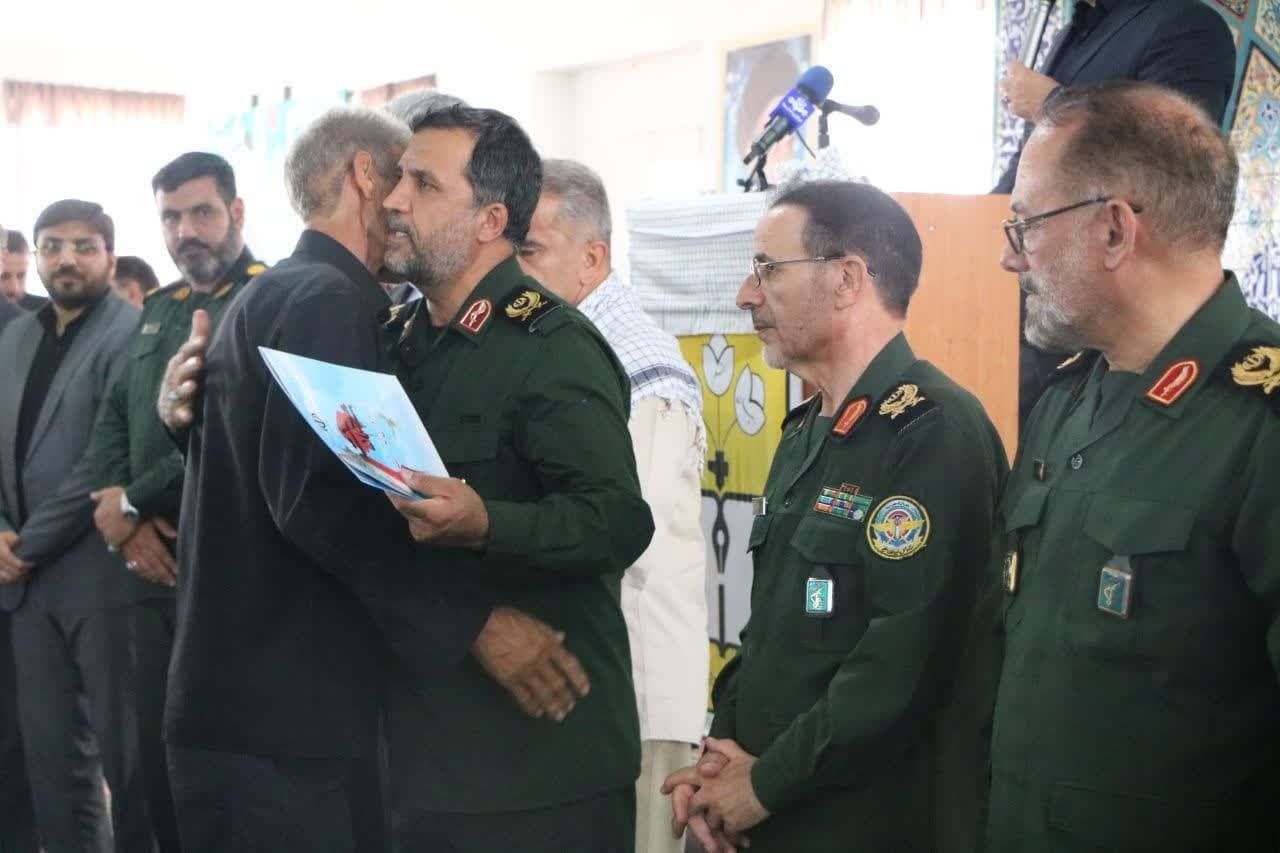 پیام آذری