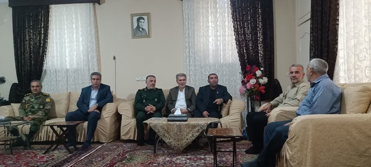 پیام آذری