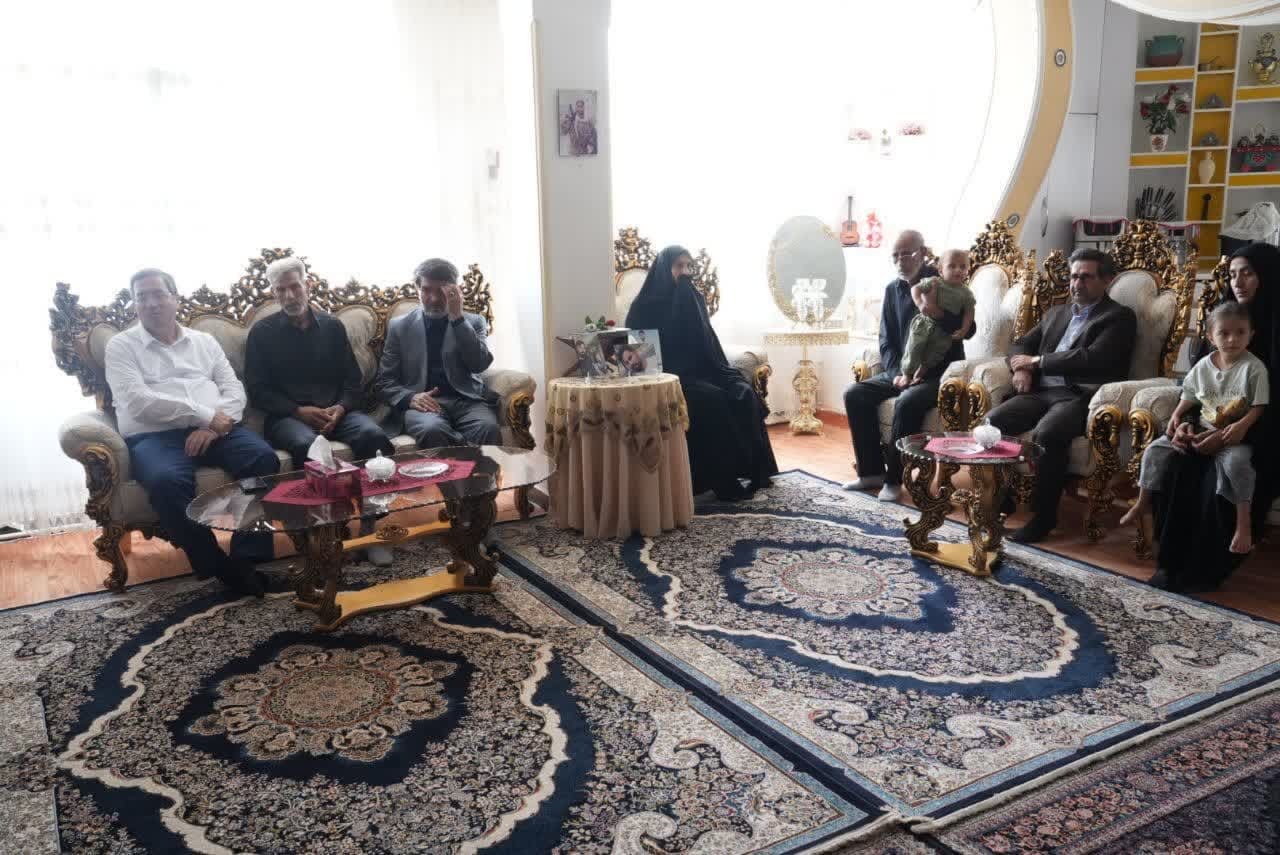 پیام آذری