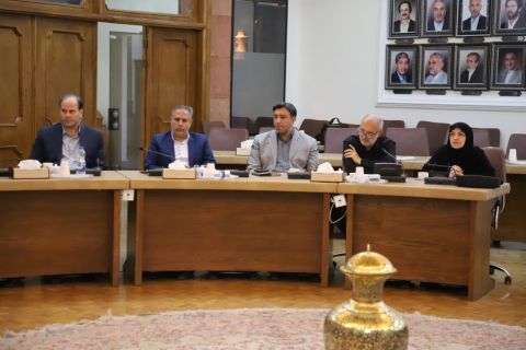 پیام آذری
