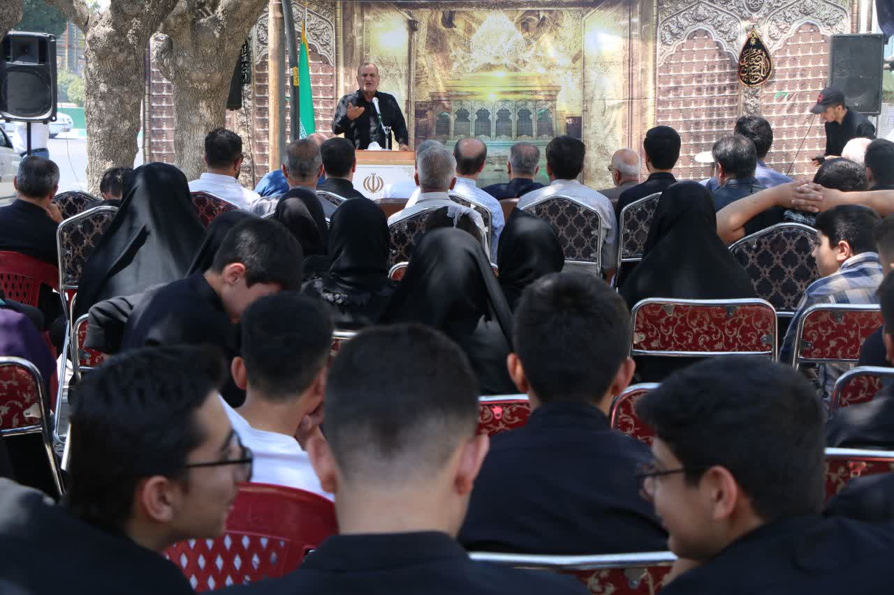 پیام آذری