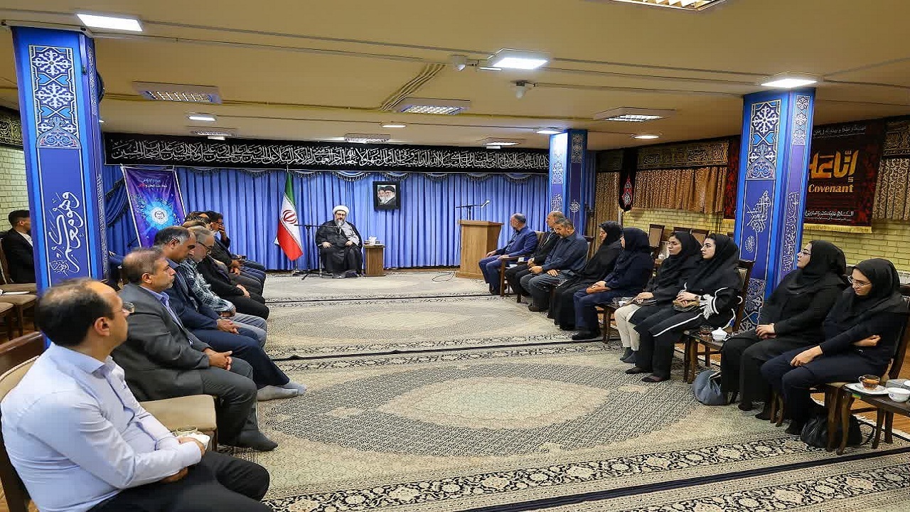 پیام آذری