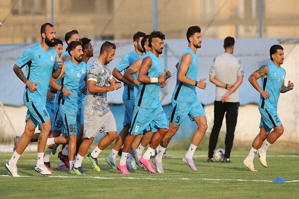 پیام آذری