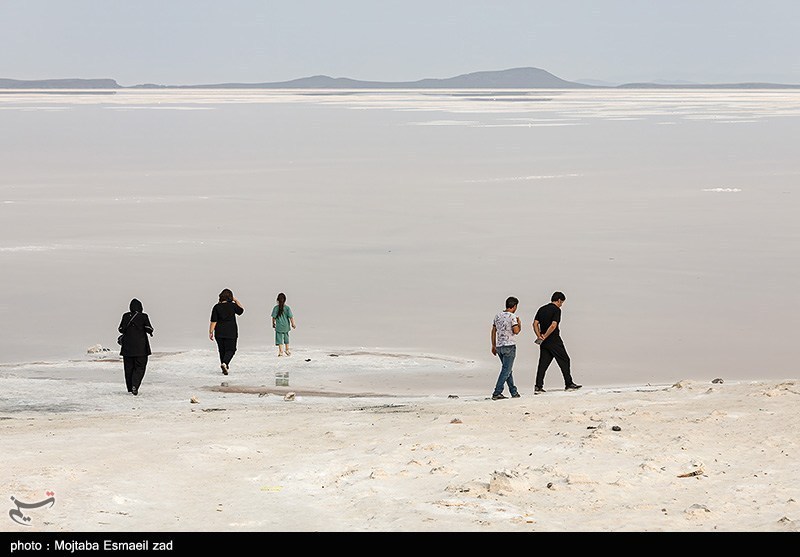 پیام آذری