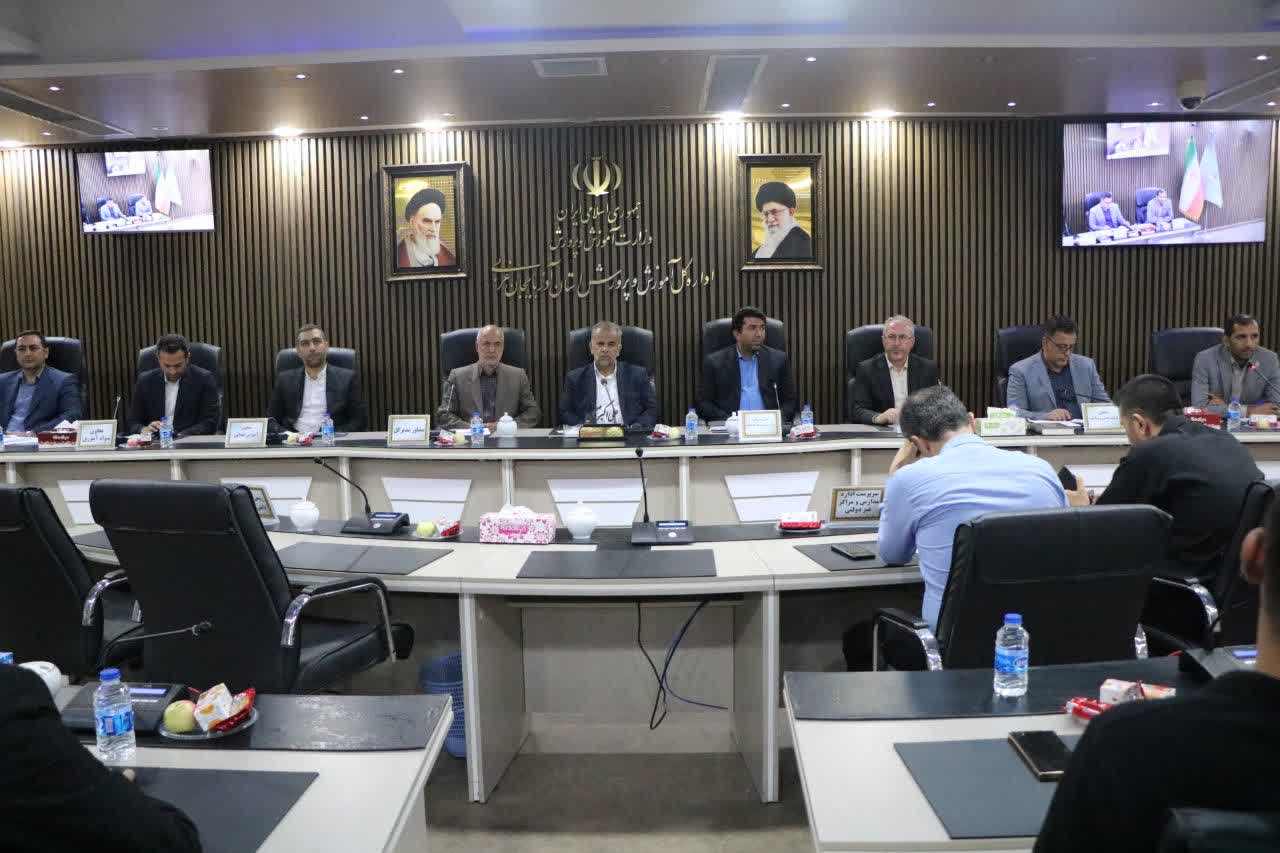 پیام آذری