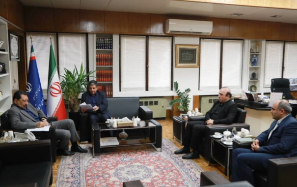 پیام آذری