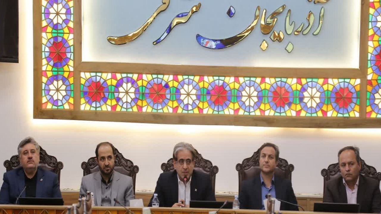 پیام آذری