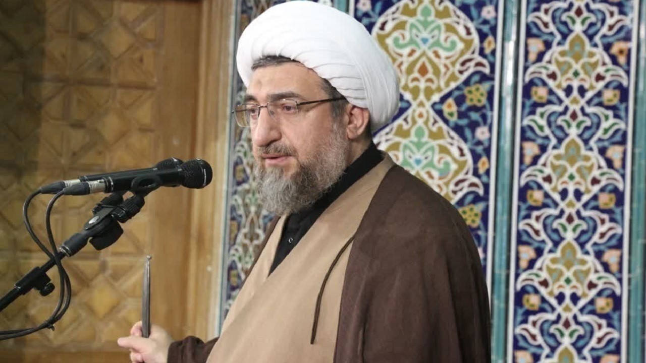 پیام آذری