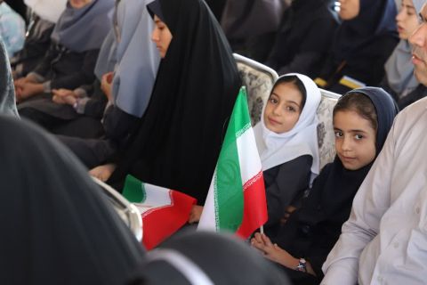 پیام آذری