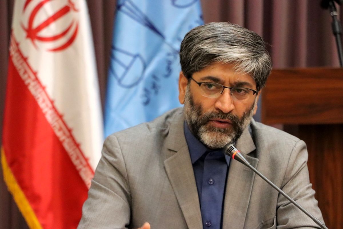 پیام آذری