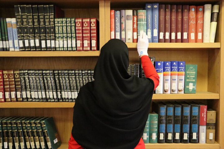 مشارکت خیرین در ساخت کتابخانه در اردبیل