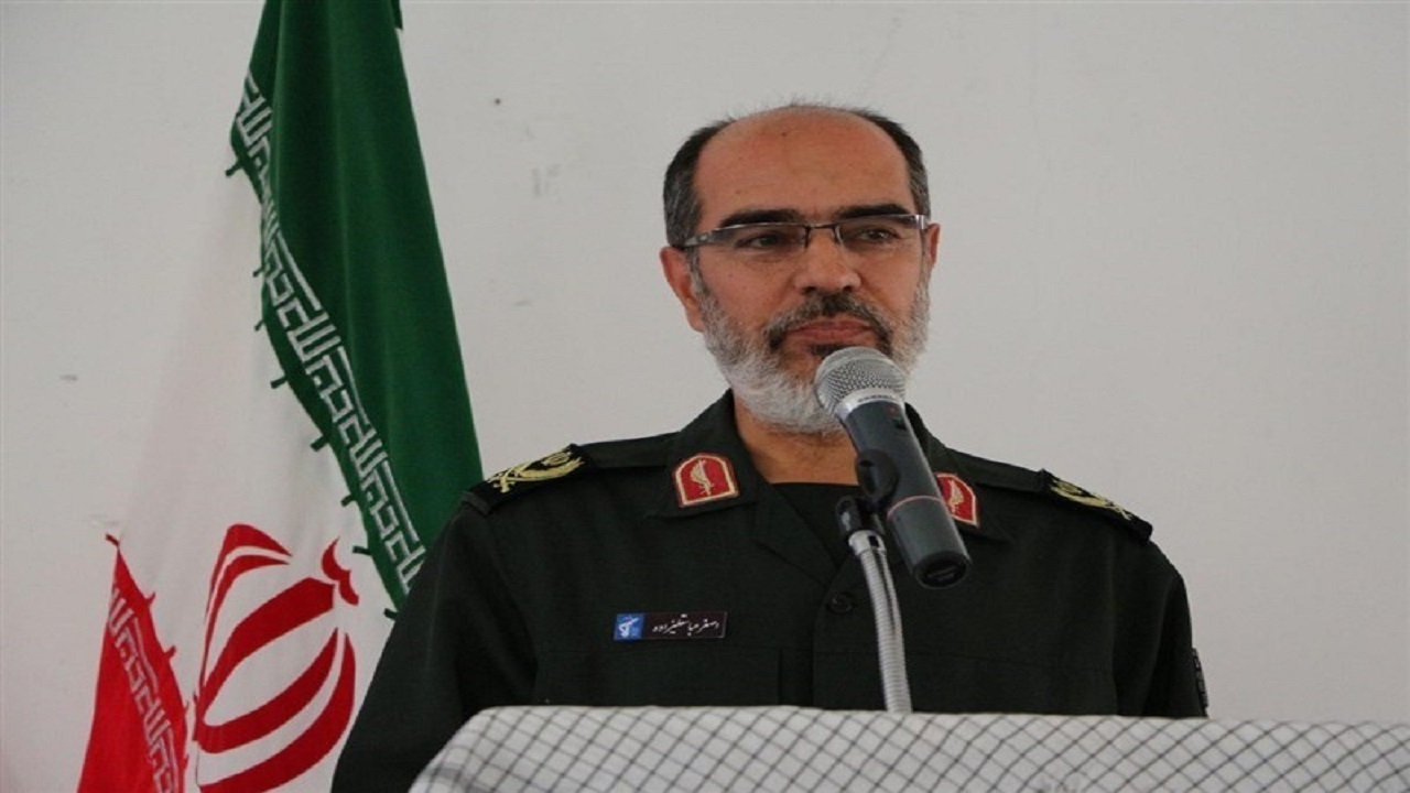 پیام آذری