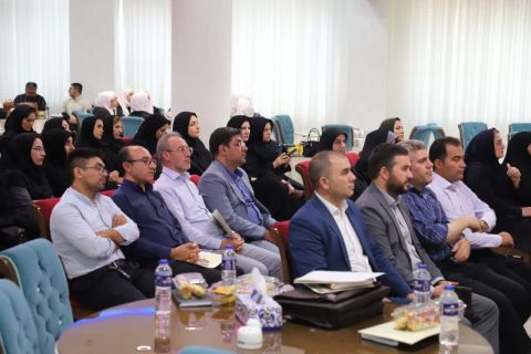 پیام آذری