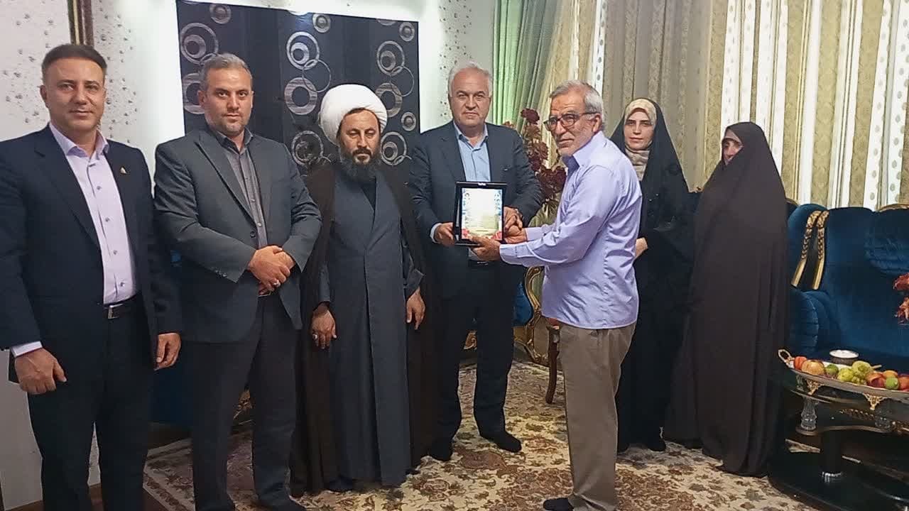 دیدار مسئولان خوی با آزادگان سرافراز به مناسبت سالروز بازگشت آزادگان به میهن