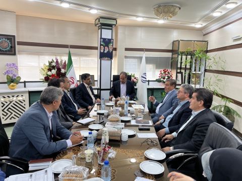 پیام آذری