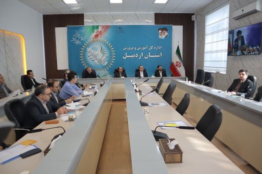 برگزاری جلسه و کارگاه آموزشی سرارزیابان و عوامل اجرایی آزمون استخدامی سال ۱۴۰۴