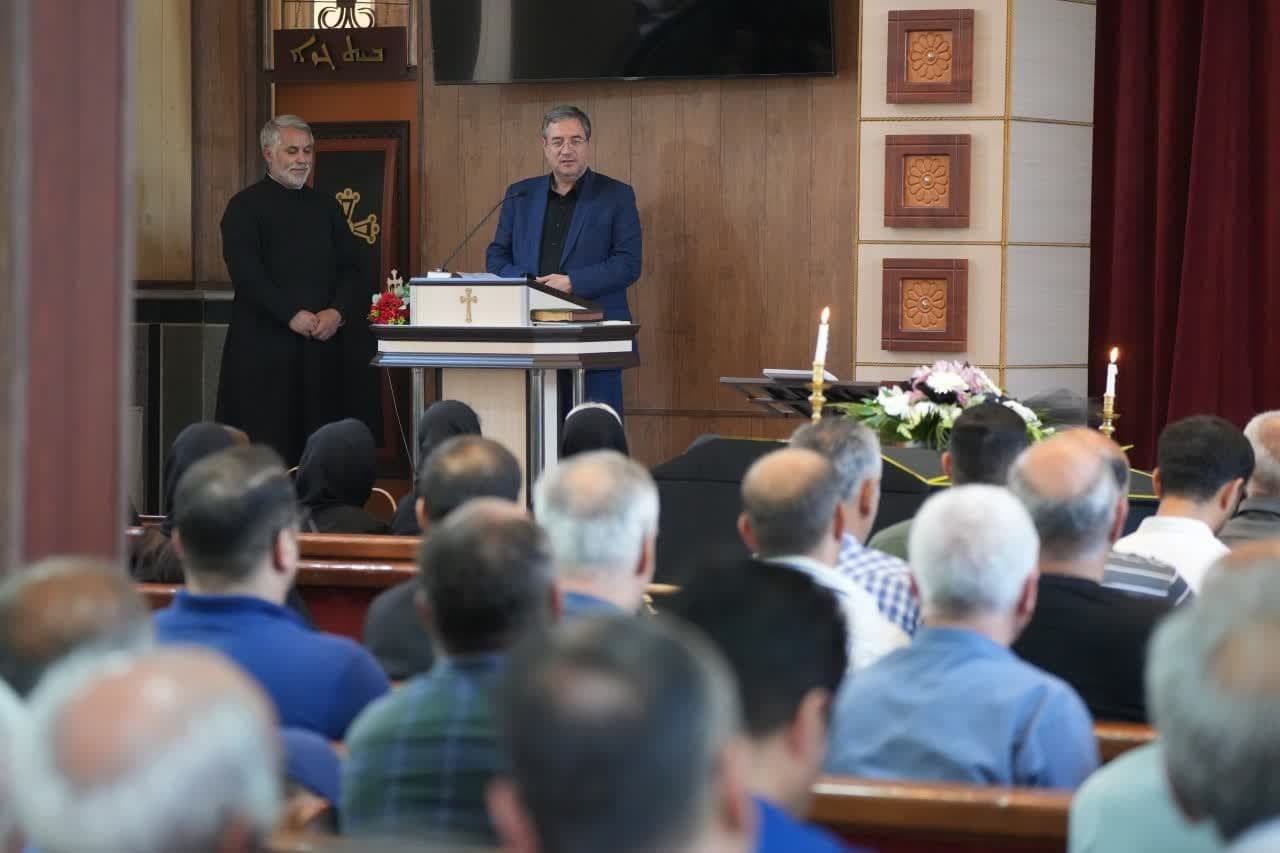 پیام آذری