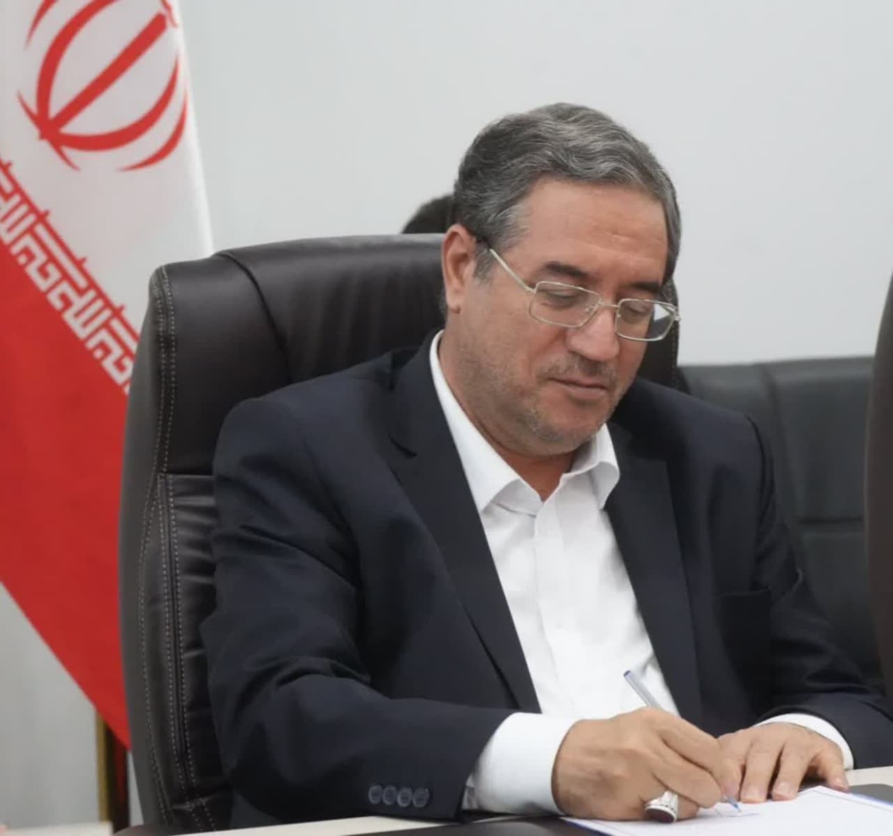 پیام آذری