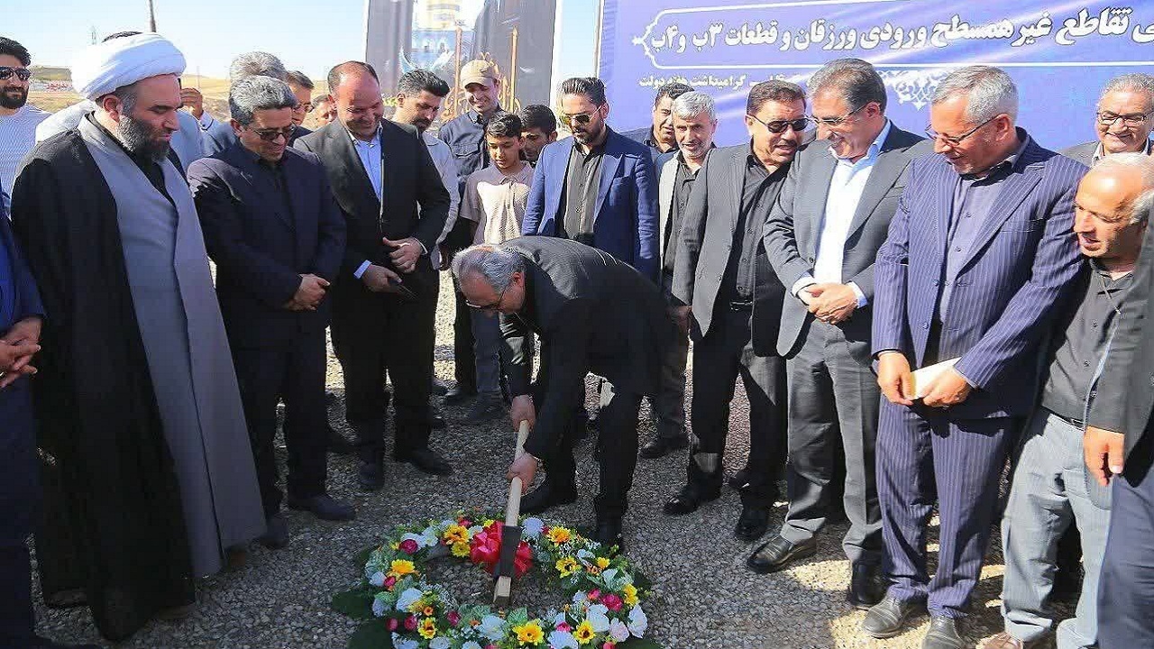 پیام آذری
