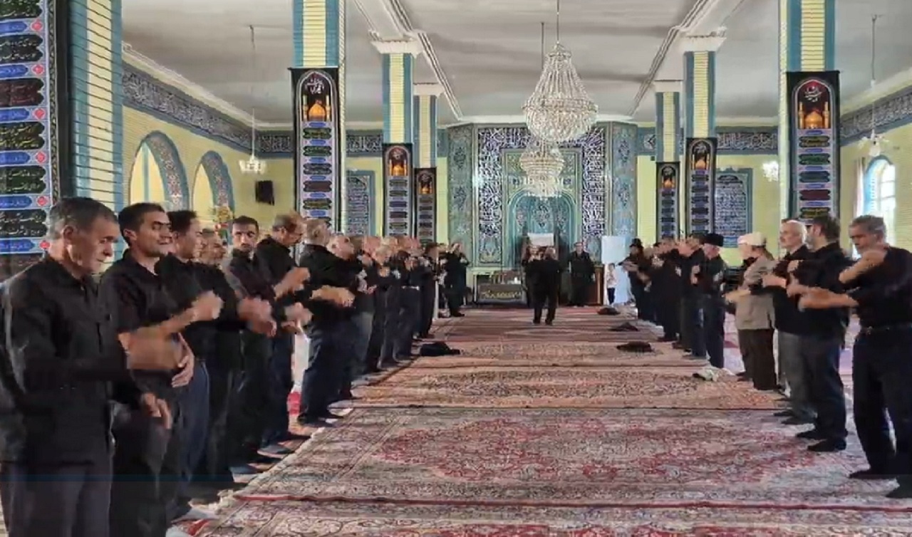 پیام آذری