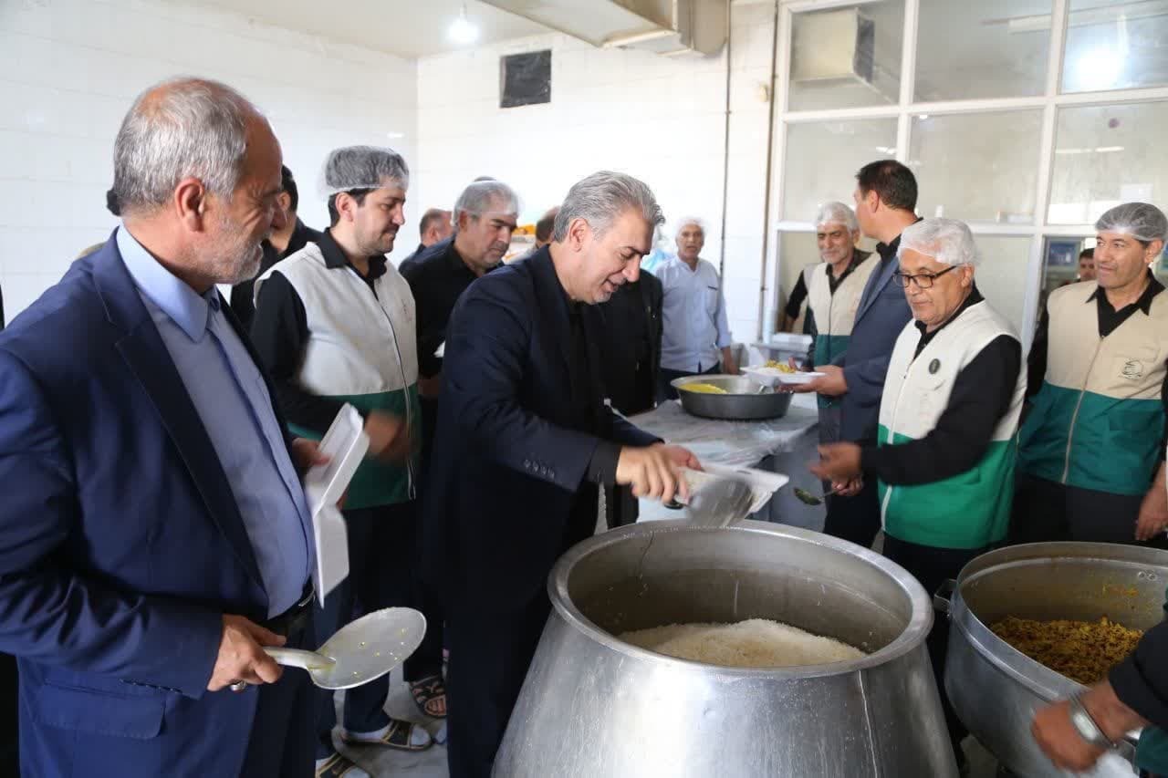 پیام آذری