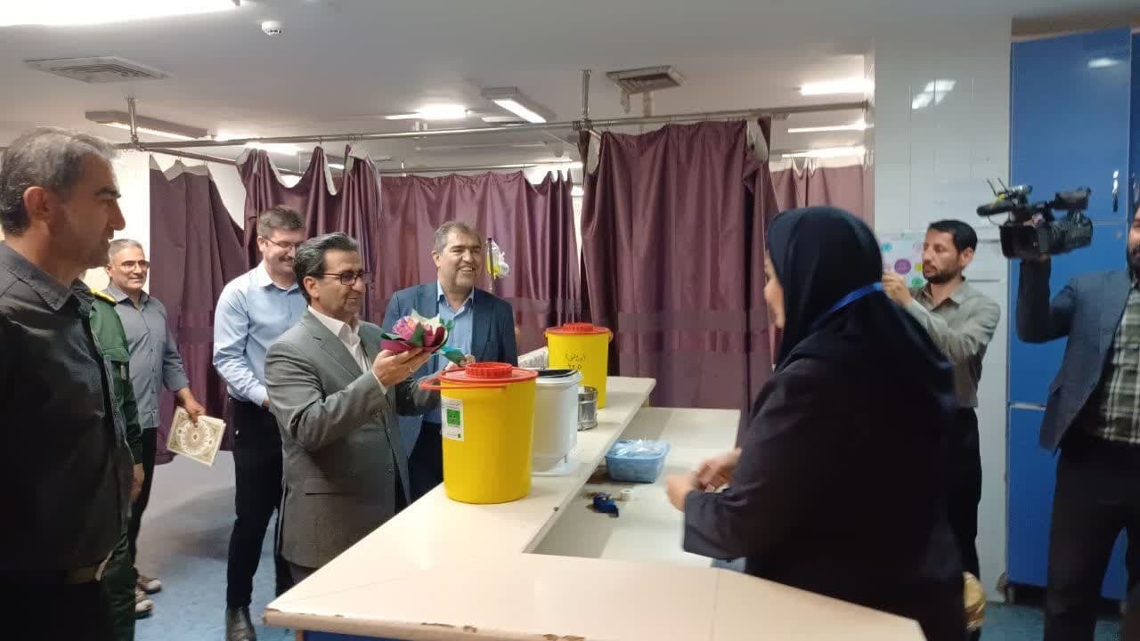 پیام آذری