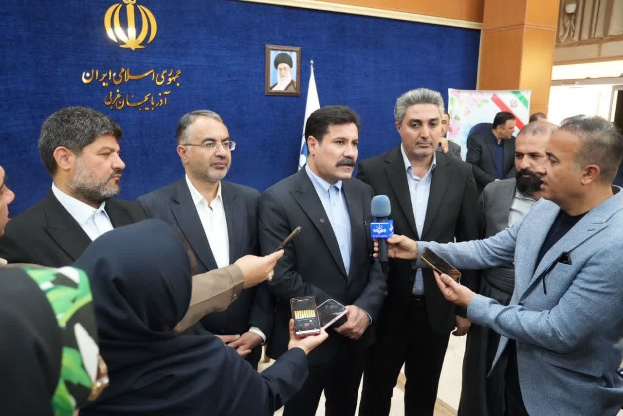 پیام آذری
