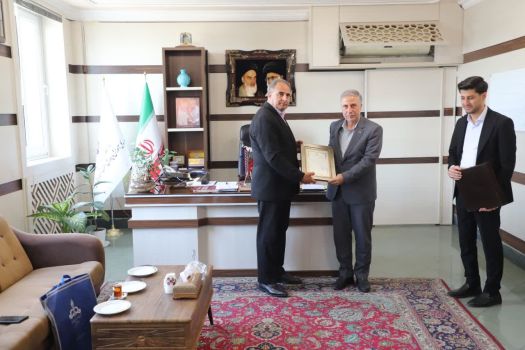 تقدیر از مدیرکل آموزش و پرورش استان آذربایجان شرقی جهت مشارکت در اجرای طرح "همیار گاز"