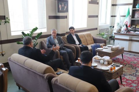 پیام آذری