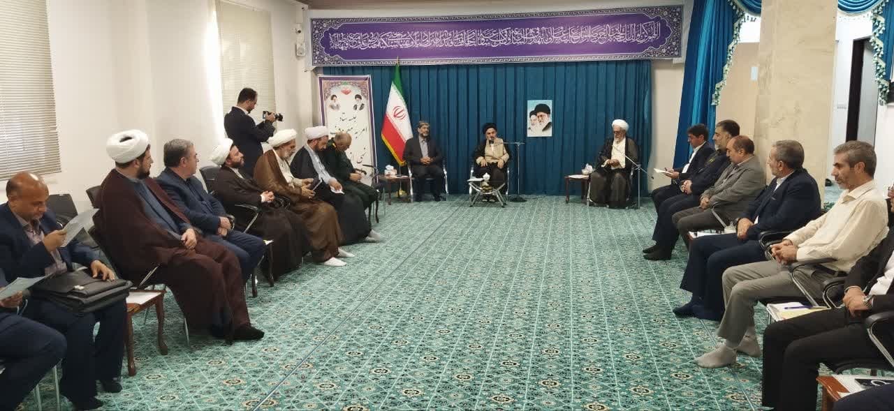 پیام آذری