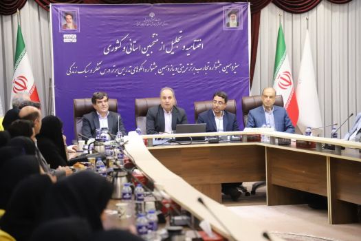 راه اثرگذاری بر دانش‌آموزان از تسخیر قلب آنان می‌گذرد