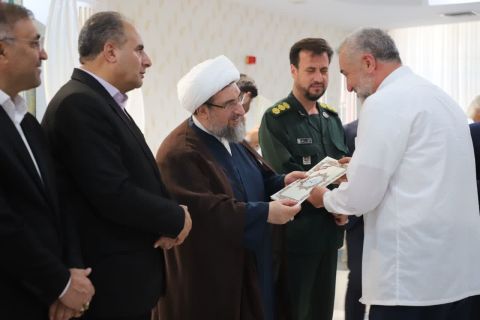 پیام آذری