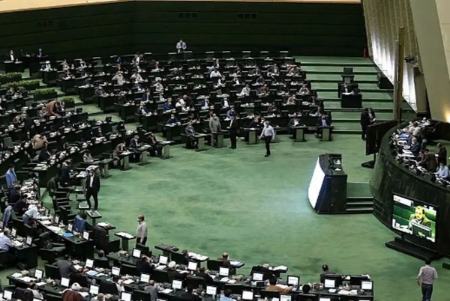 نماینده مجلس: در صورت ورود بازرسان آژانس، علیه لاریجانی اعلام جرم خواهیم کرد