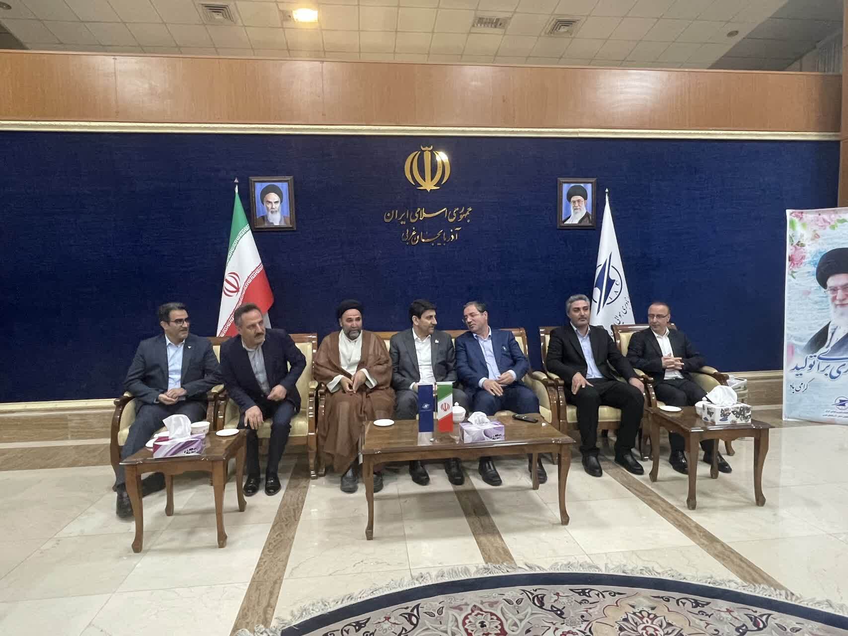 پیام آذری